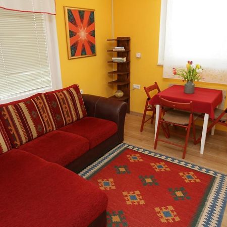 Apartments Life & Energy チャテジ・オプ・サヴィ エクステリア 写真