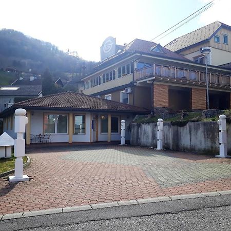 Apartments Life & Energy チャテジ・オプ・サヴィ エクステリア 写真